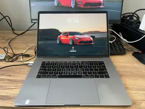Laptop Apple MacBook Pro 2018 16GB Intel Core i9 SSD 512GB