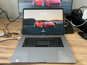 Laptop Apple MacBook Pro 2018 16GB Intel Core i9 SSD 512GB