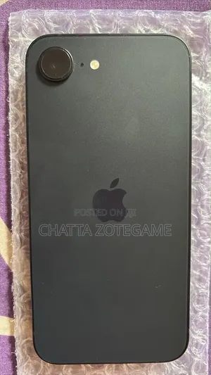 Apple iPhone 16e 128 GB Black