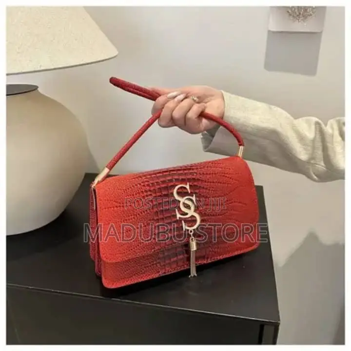 Fashion Min Bags