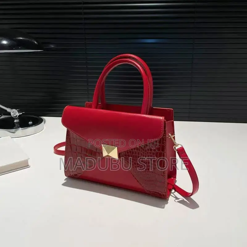 Fashion Min Bags