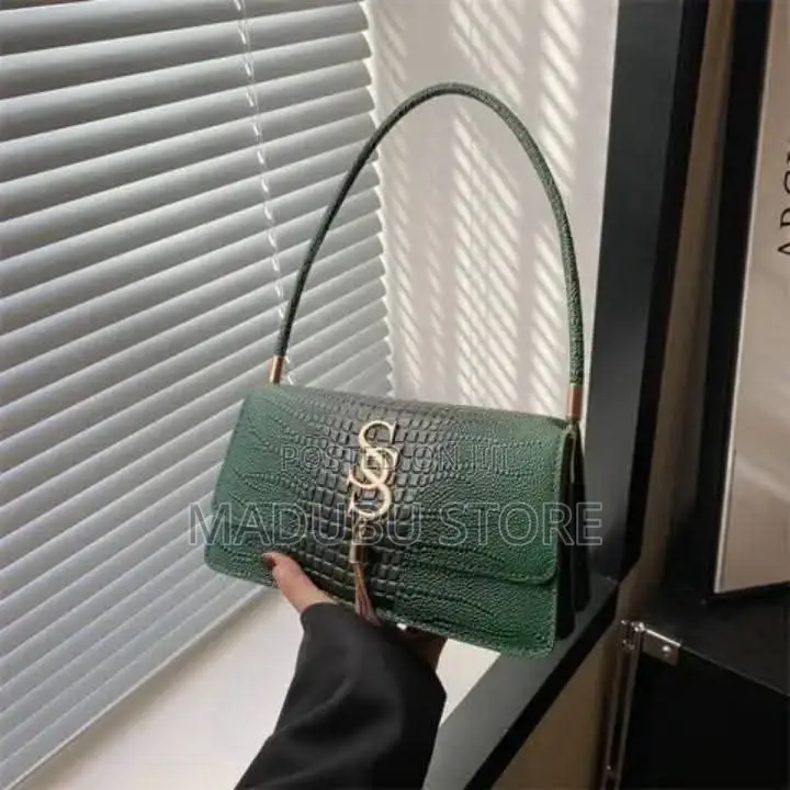 Fashion Min Bags