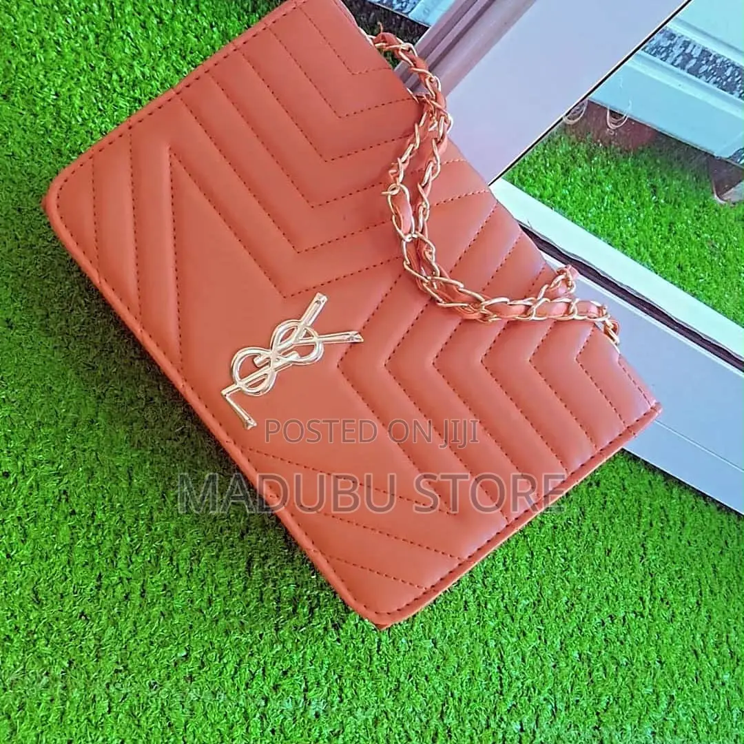 Fashion Min Bags