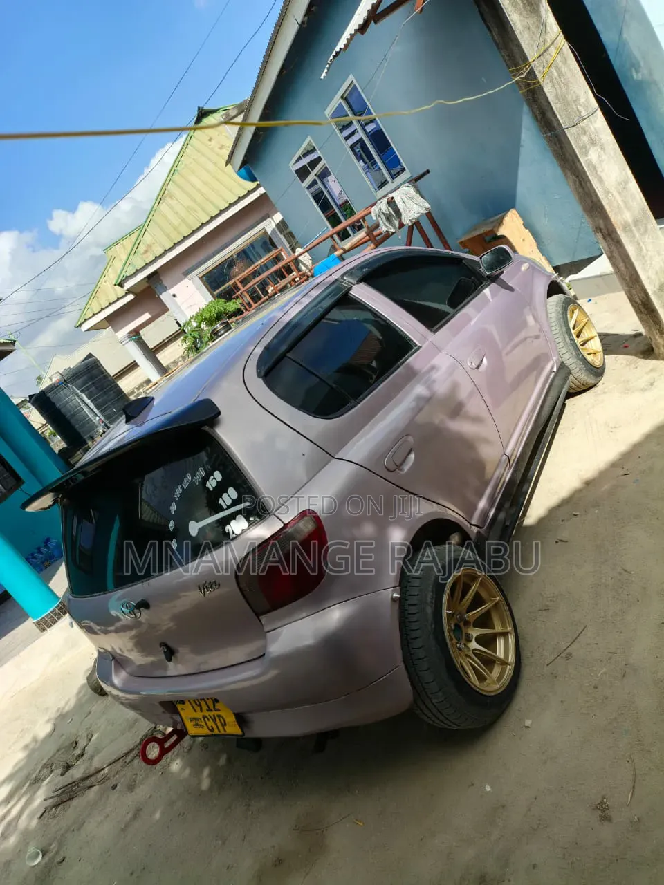 Toyota Vitz 2005 Gold