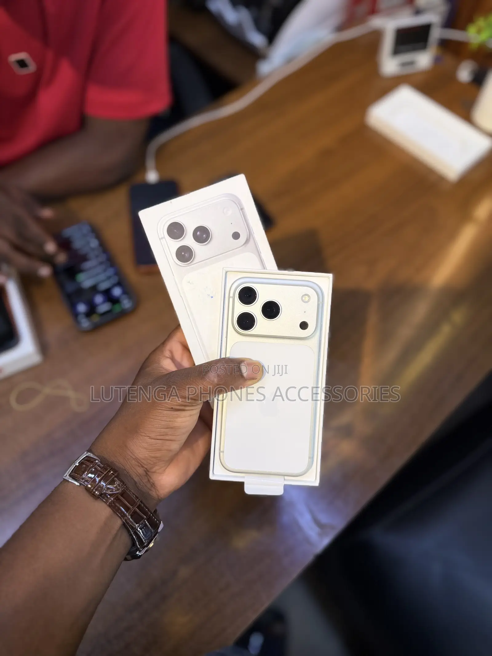 New Apple iPhone 18 Pro 256 GB Silver