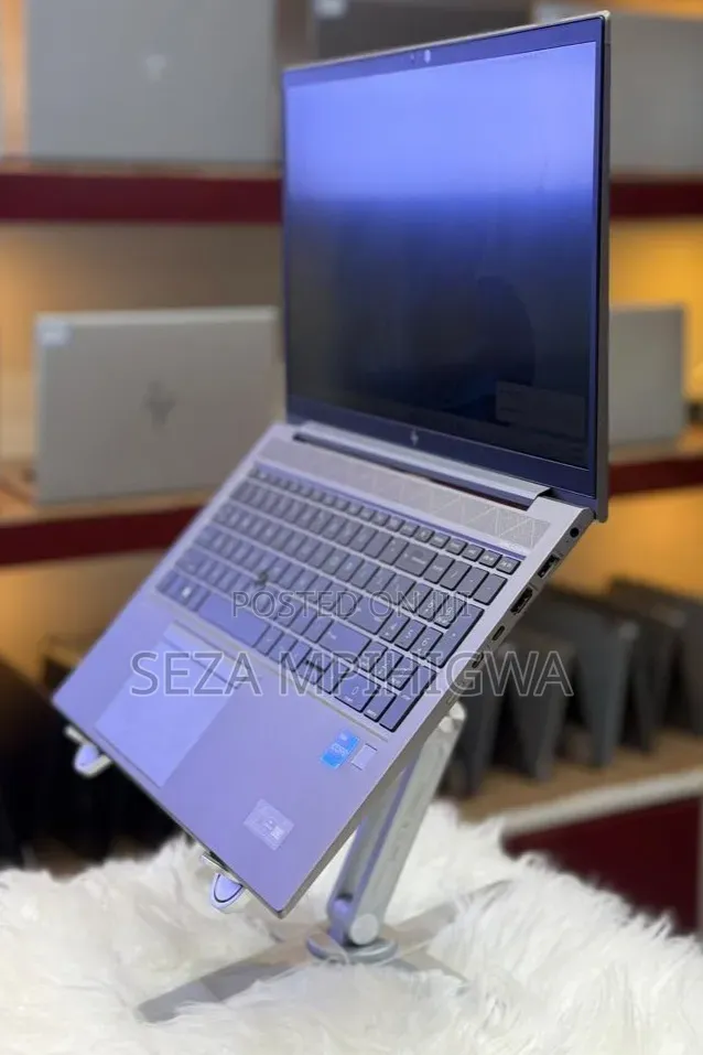 Laptop HP ZBook Fury 15 G8 16GB Intel Core i7 SSD 512GB