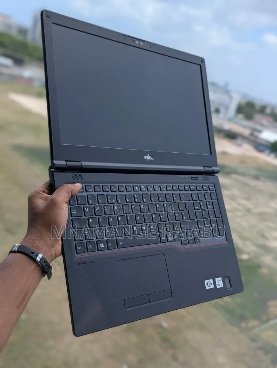 Laptop Fujitsu Amilo Pi3540 8GB Intel Core i5 SSD 256GB