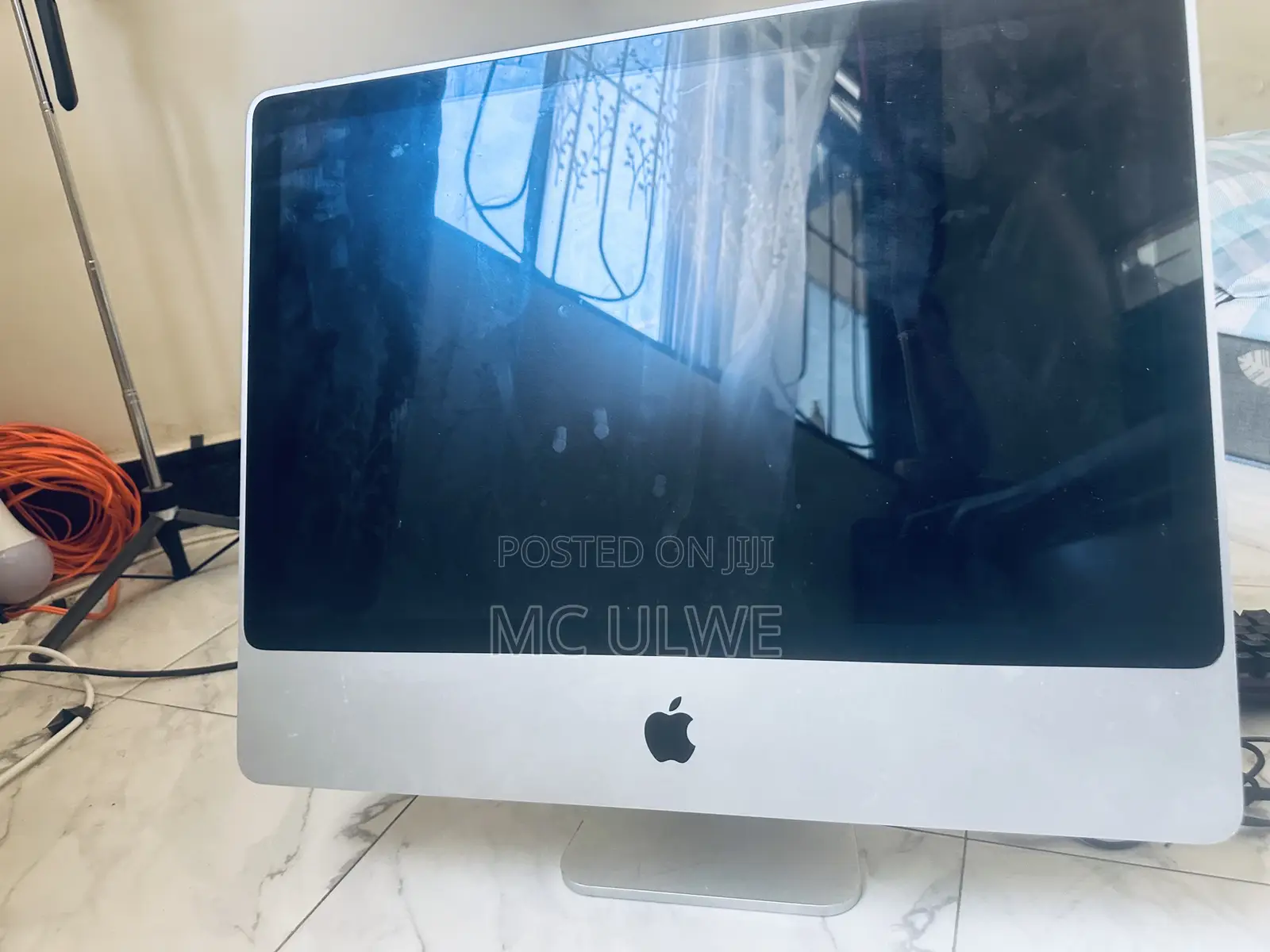 Desktop Computer Apple iMac 2GB Intel Core 2 Duo HDD 16 GB