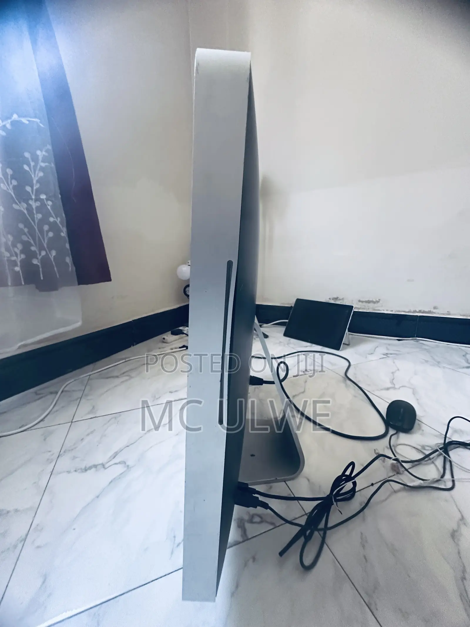 Desktop Computer Apple iMac 2GB Intel Core 2 Duo HDD 16 GB