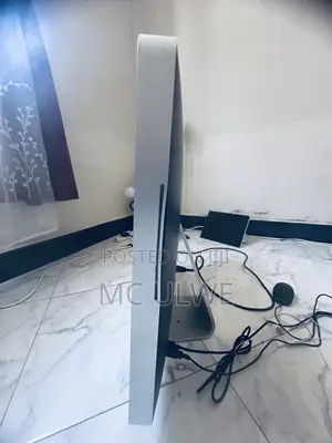 Desktop Computer Apple iMac 2GB Intel Core 2 Duo HDD 16 GB