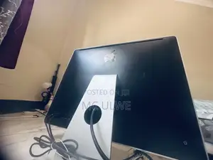 Desktop Computer Apple iMac 2GB Intel Core 2 Duo HDD 16 GB