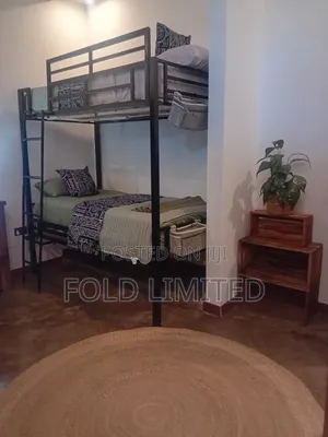 Affordable Room With 2 Bunk Beds(4 Sleeping Spaces)& Private Bathroom
