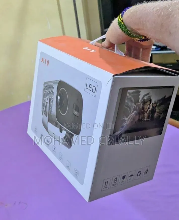 > *A10 Mini Projector LED HD 720P -