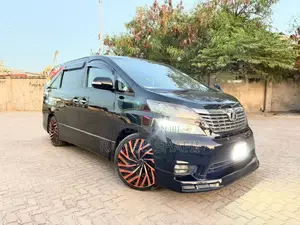 Toyota Vellfire V 2.4 FWD 7-Seater 2010 Black
