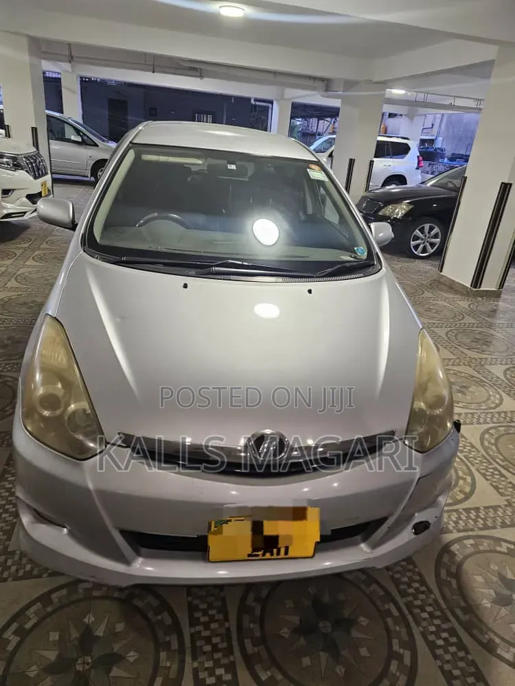 Toyota Wish 2006 Silver