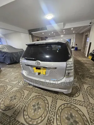 Toyota Wish 2006 Silver