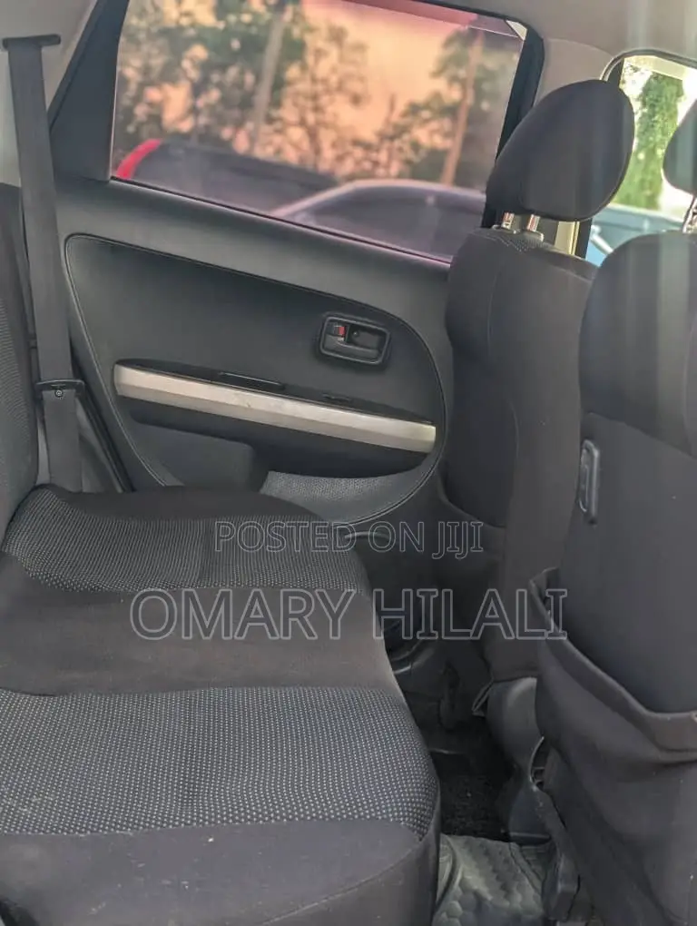 Toyota IST 2004 Gray