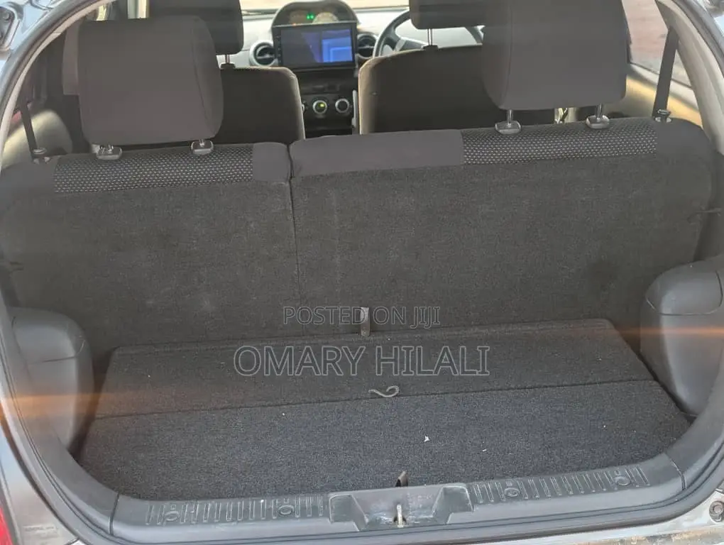 Toyota IST 2004 Gray