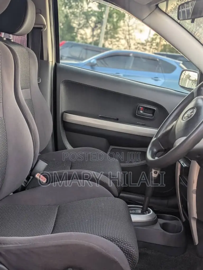 Toyota IST 2004 Gray