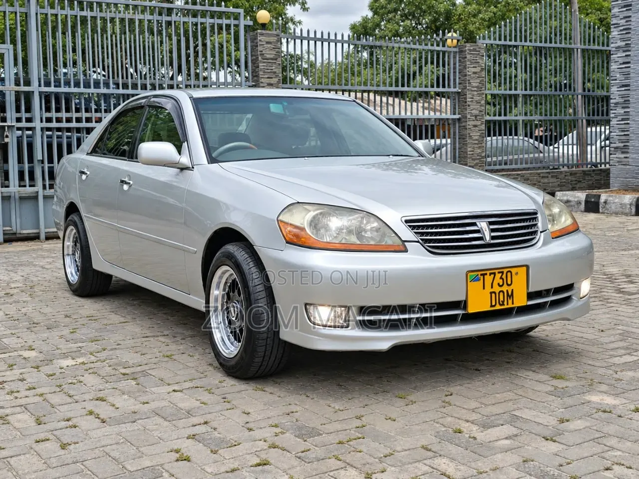Toyota Mark II 2003 Silver