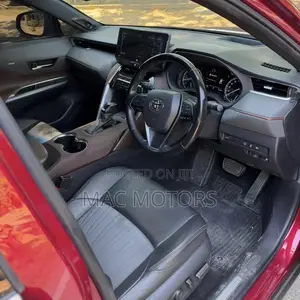 Toyota Harrier 2021 Maroon