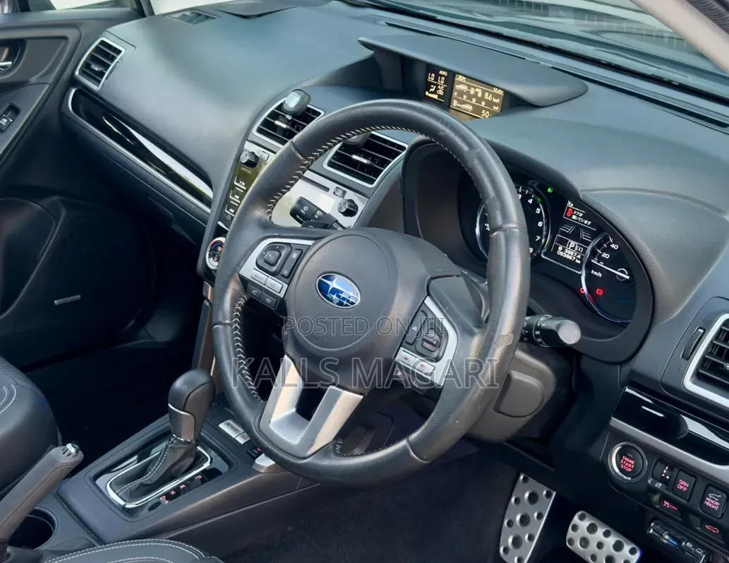 Subaru Forester 2016 Black