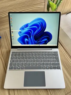 Laptop Microsoft Surface Laptop Go 8GB Intel Core i5 SSD 256GB