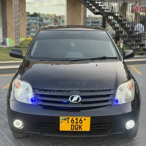 Toyota IST 2005 Black