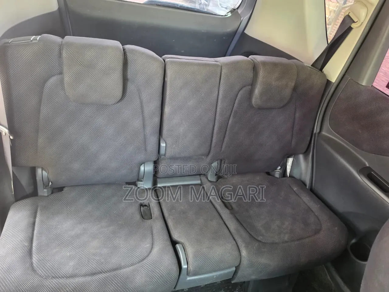 Toyota Ractis 2008 Gray