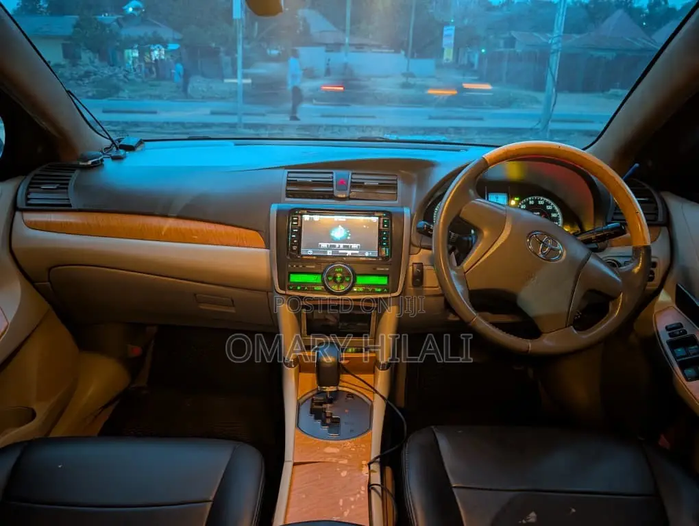 Toyota Premio 2008 Green