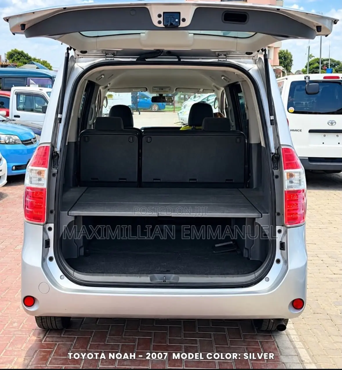 Toyota Noah 2007 Silver