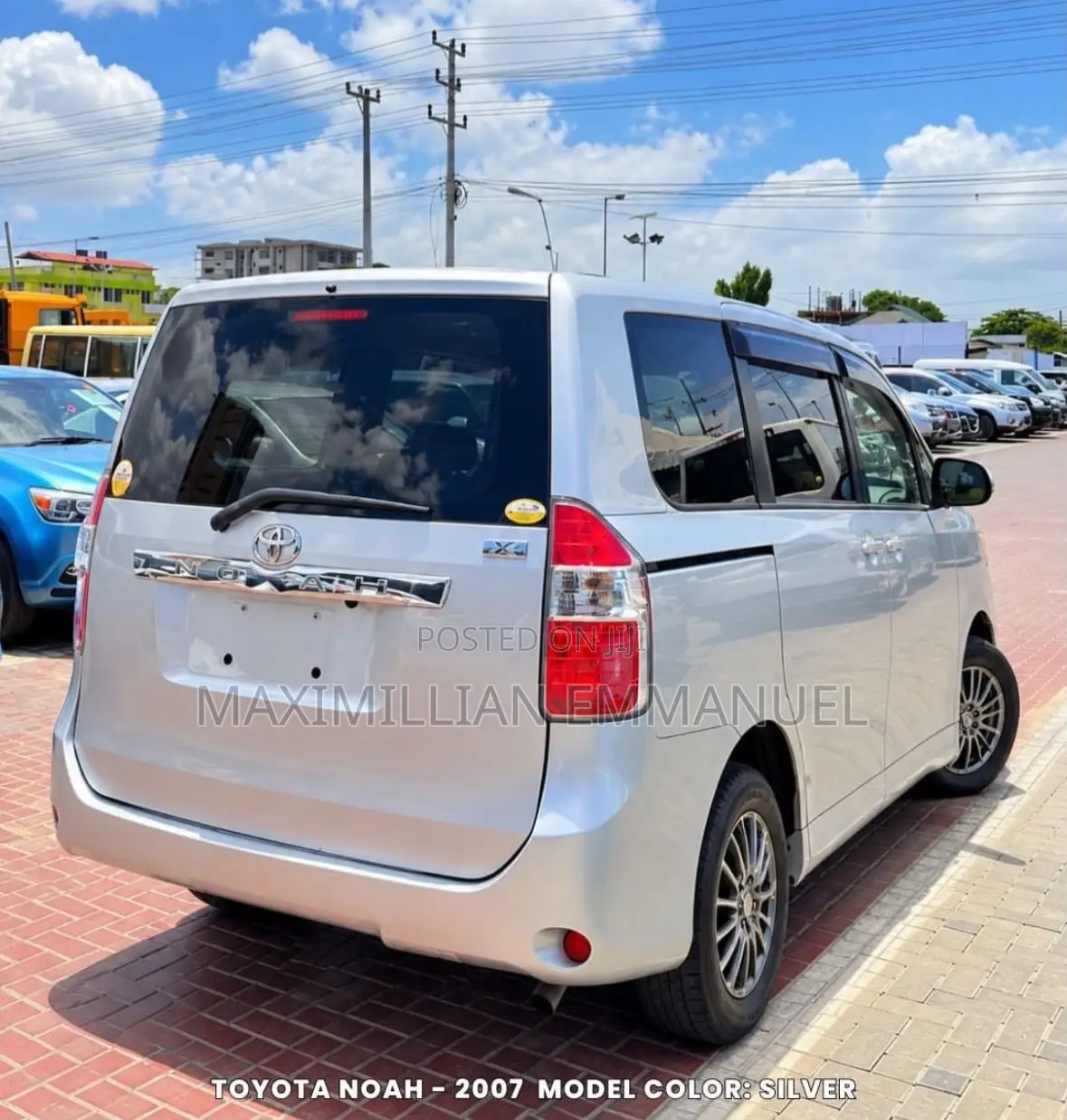 Toyota Noah 2007 Silver