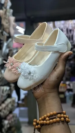 Girls Shoes
