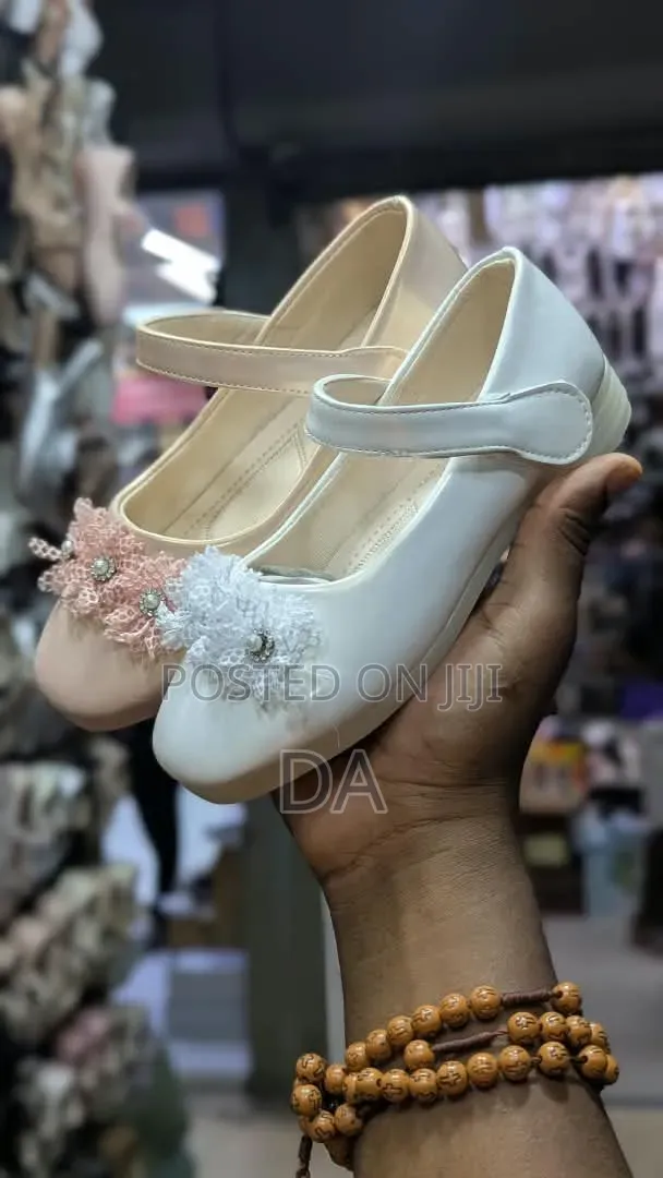 Girls Shoes