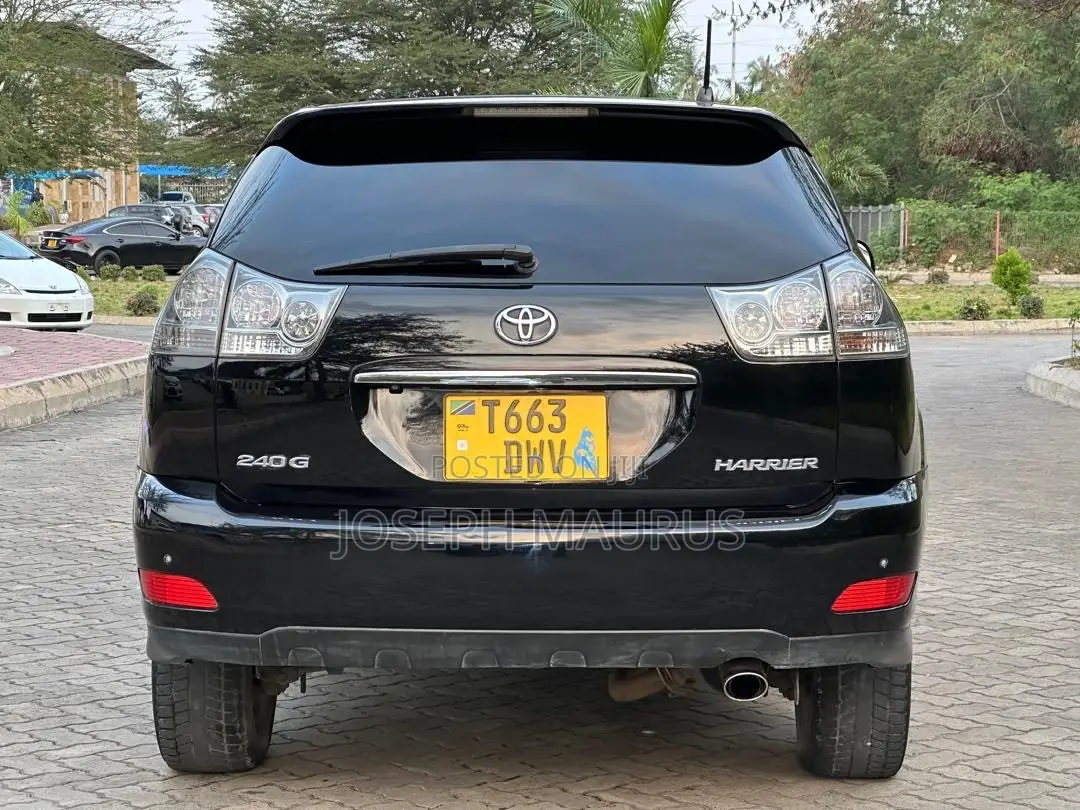 Toyota Harrier 2.4 2007 Black