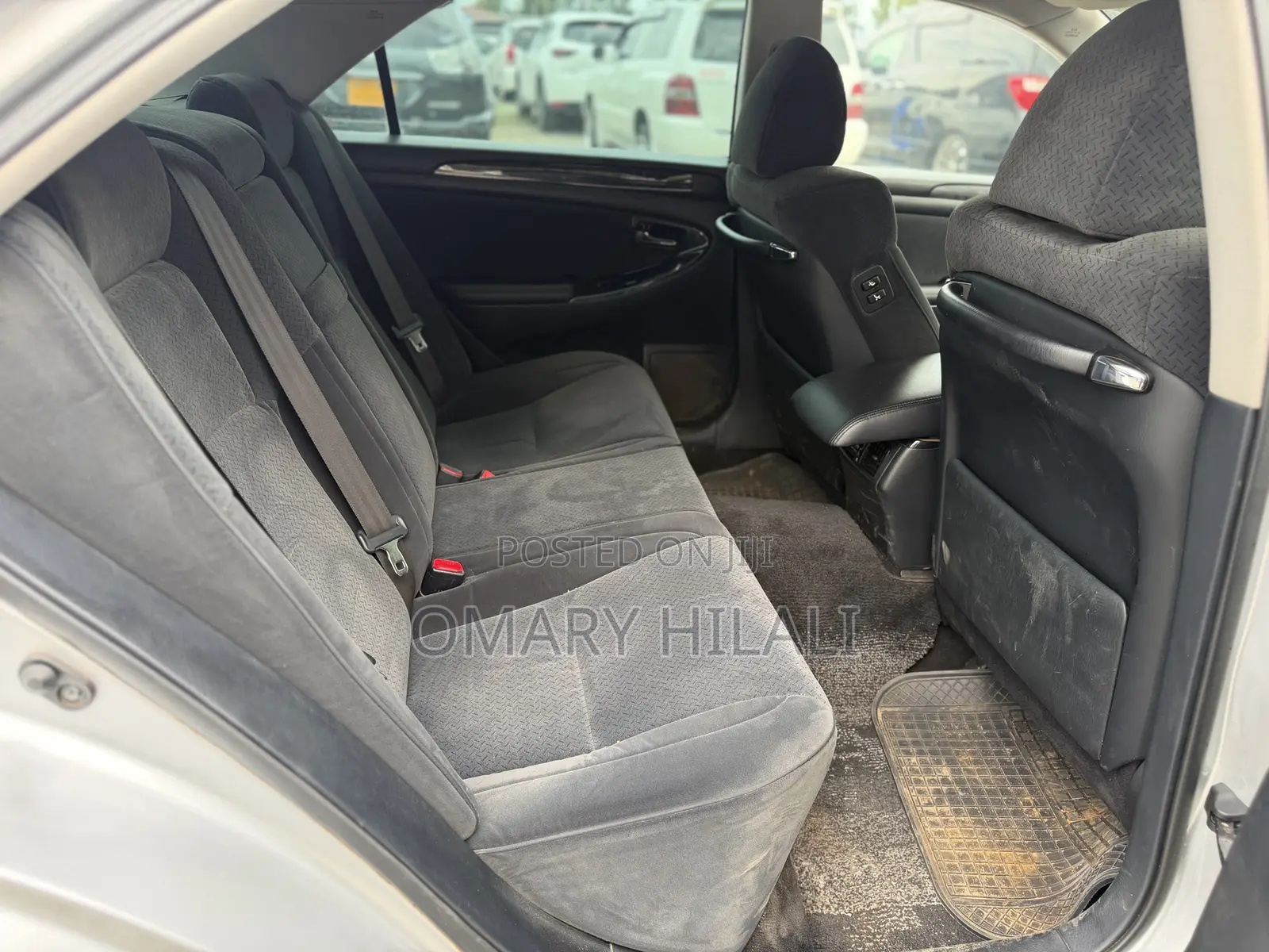 Toyota Crown Royale 2005 Silver