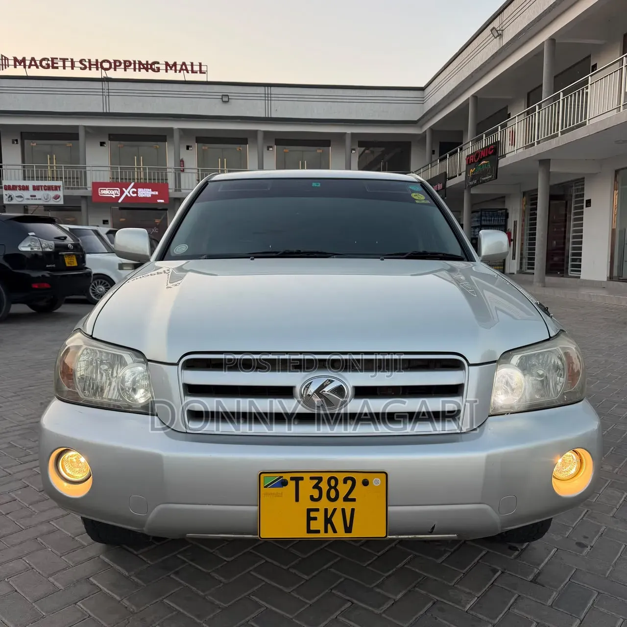 Toyota Kluger 2004 Silver