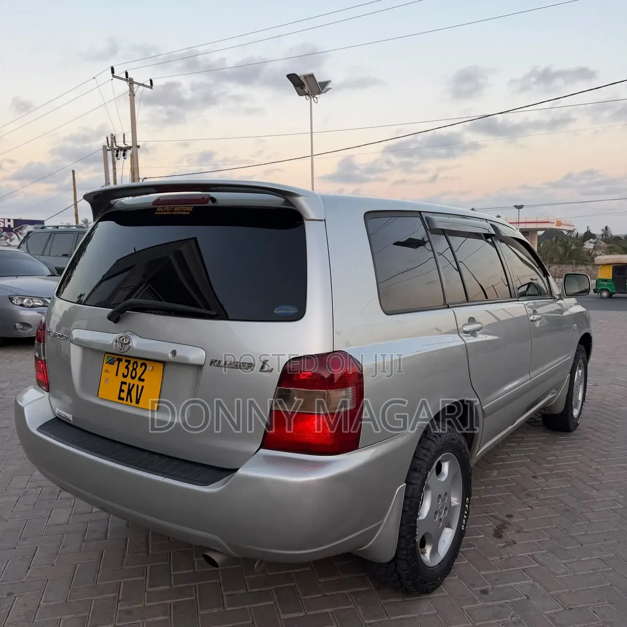 Toyota Kluger 2004 Silver