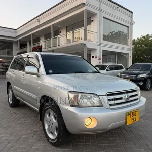 Toyota Kluger 2004 Silver