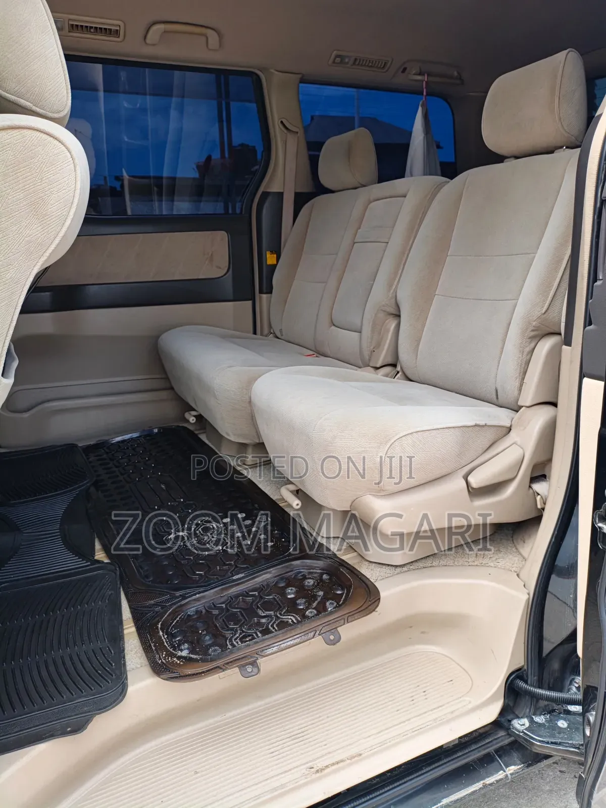 Toyota Alphard 2005 Black