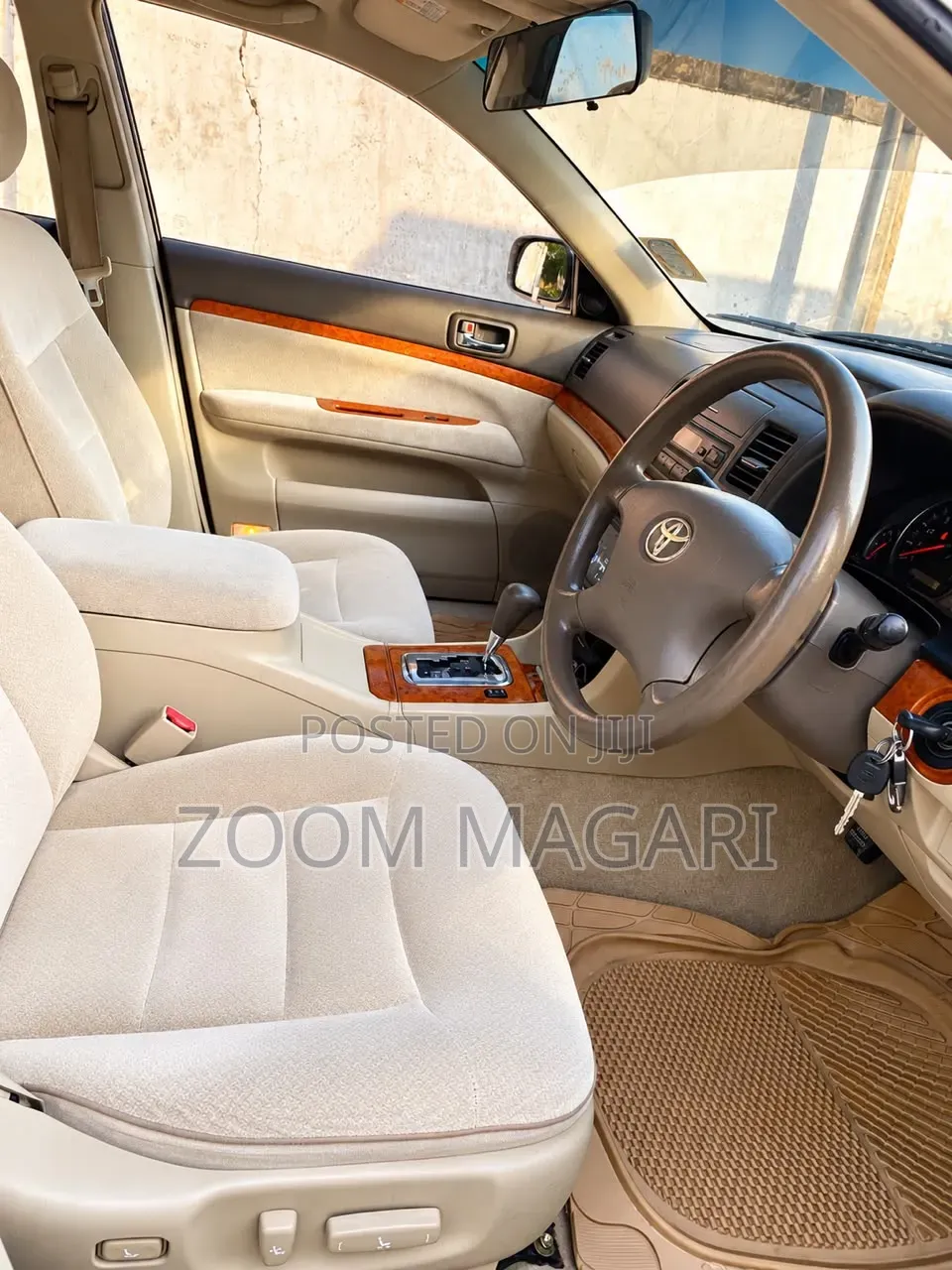 Toyota Mark II 2000 White