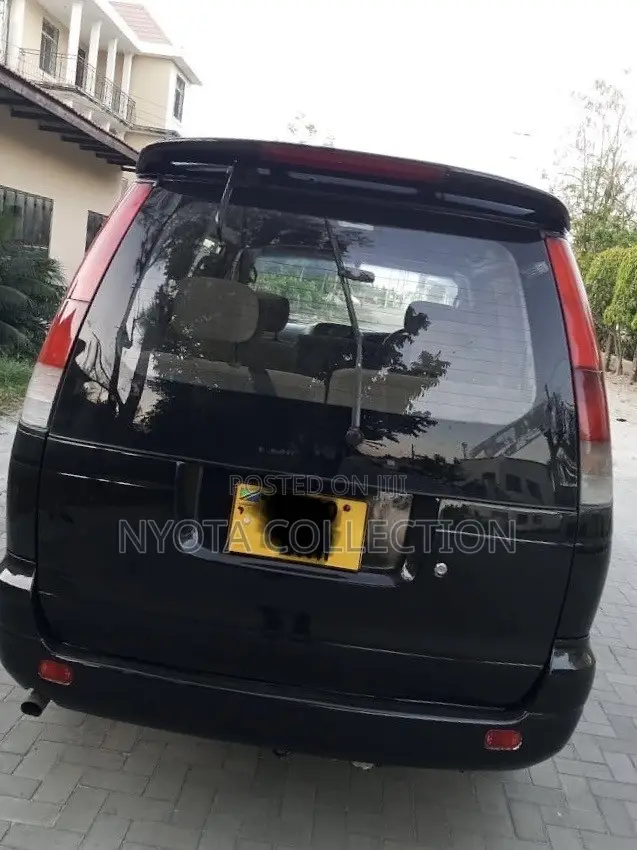 Toyota Noah 2009 Black