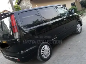 Toyota Noah 2009 Black