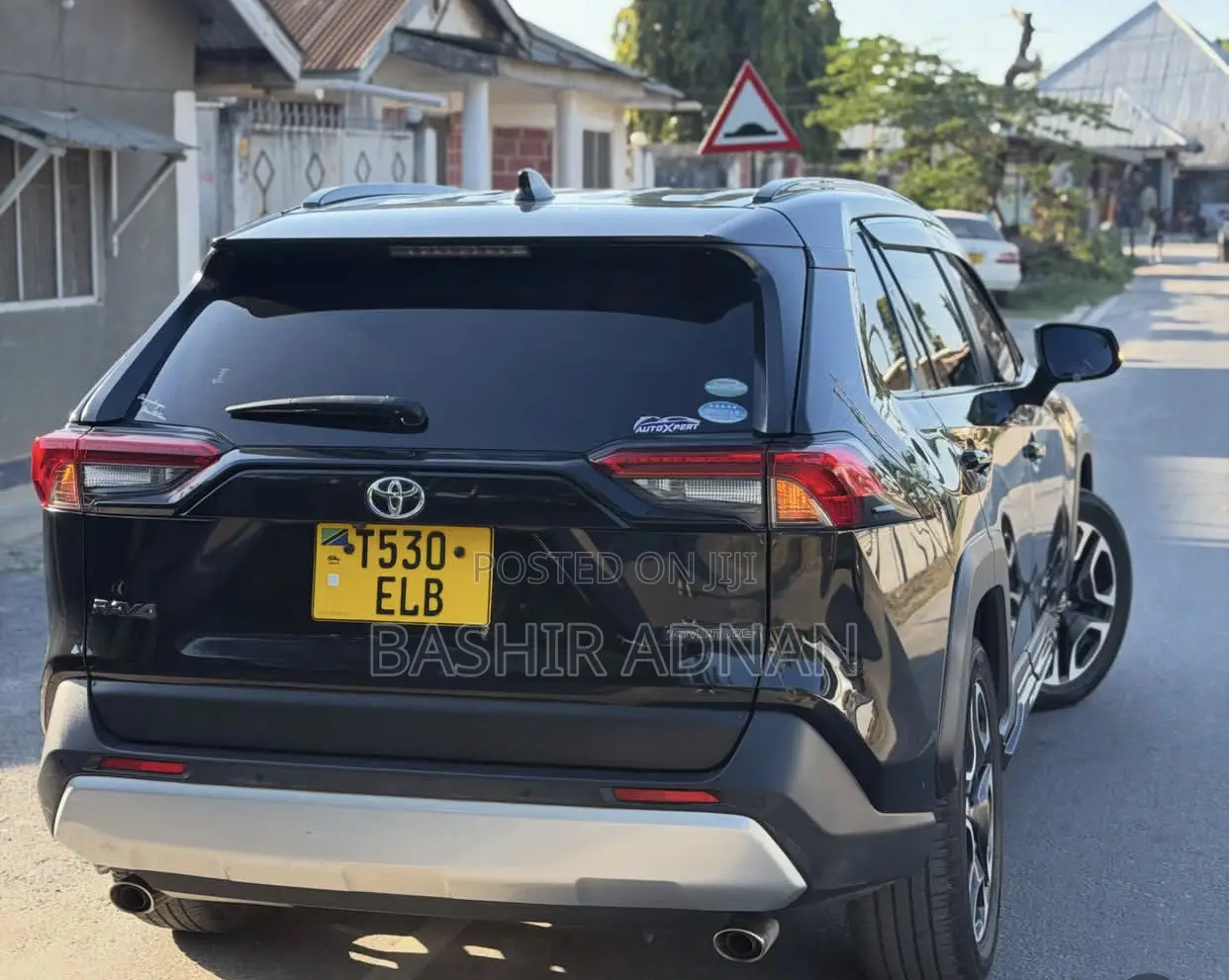 Toyota RAV4 Adventure 2022 Black