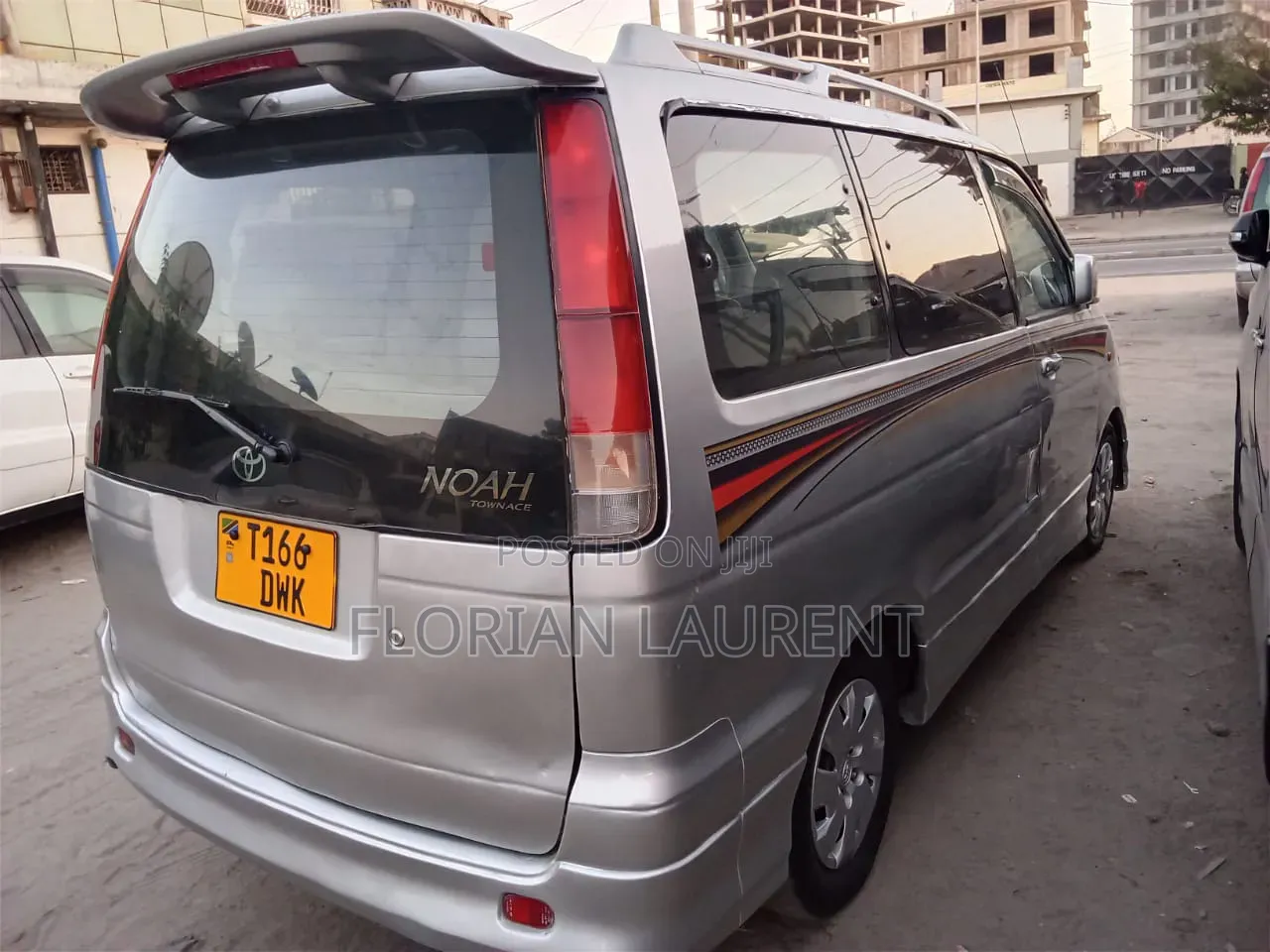 Toyota TownAce Noah 2001 Silver