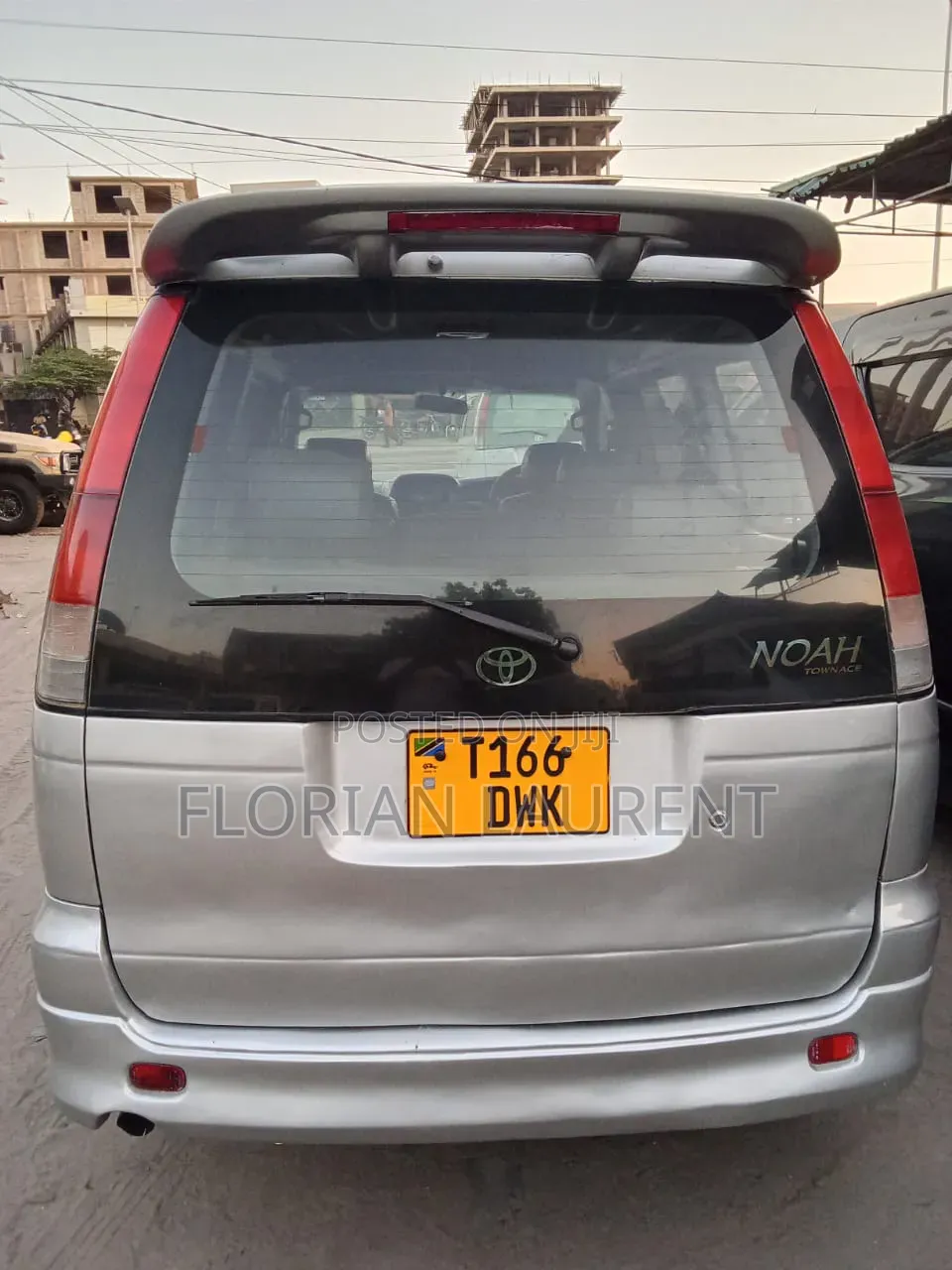 Toyota TownAce Noah 2001 Silver