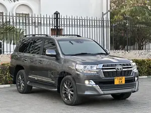 Toyota Land Cruiser 2018 Gray