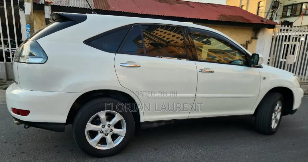 Toyota Harrier 2.4 2006 White