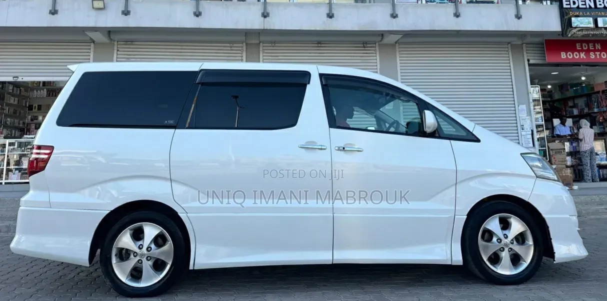 Toyota Alphard 2006 White