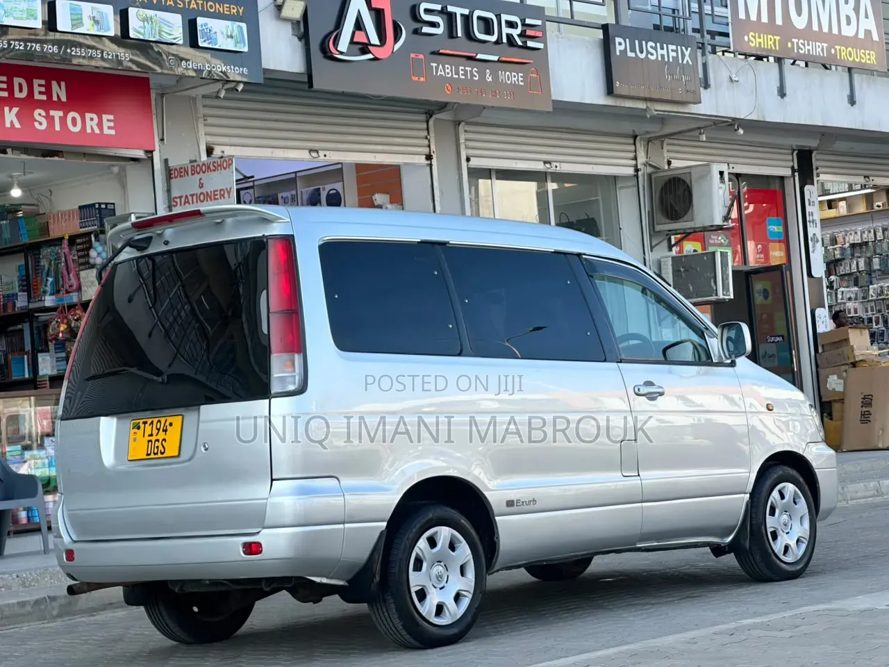 Toyota Noah 2001 Silver